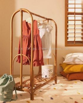 CHR 002 - CLOTH HANGER RACK