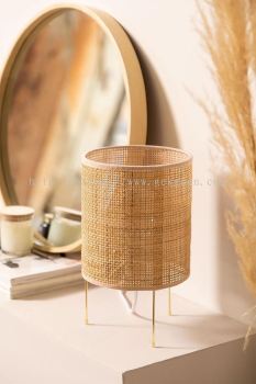 STA 003 - RATTAN TABLE LAMP