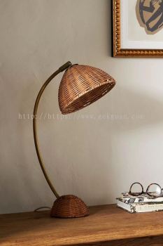 STA 006 - RATTAN TABLE LAMP