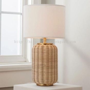 STA 012 - RATTAN TABLE LAMP