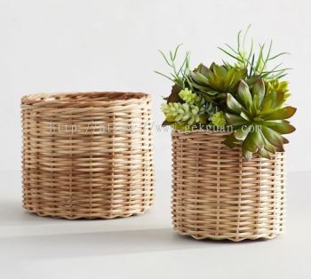 RAT 013 - RATTAN PLANTER