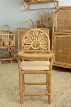 CALIFORNIA BABY MEAL CHAIR 