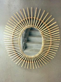 MIR 014 - RATTAN STICK OVAL MIRROR FRAME 