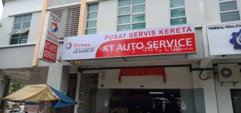 KT AUTO SERVICE Lightbox Signboard