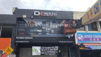 Dewani Aluminium Box Up Signboard