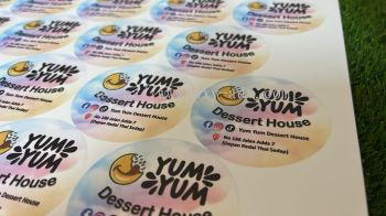 YUM YUM DESSERT HOUSE Label Sticker