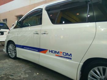 HOMTOM BOBILE CAR STICKER