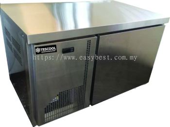 1 DOOR COUNTER CHILLER OR FREEZER (EB)