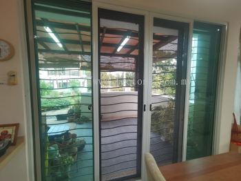 0.6mm Stainless Steel Mosquito Wire Mesh Sliding Door @ 56, Jalan Ambang, Horizon Hills