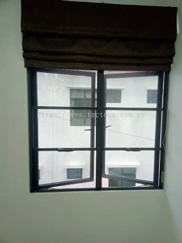 3 Section 0.6mm Stainless Steel Mosquito Wire Mesh Window @ Bandar Cemerlang