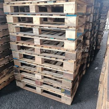 Repair Wooden Pallet