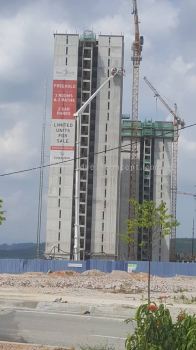 Sunsuria City Project Site Mesh Tarpaulin Install