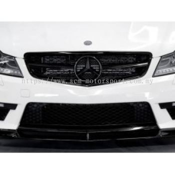 W204-FG04A  C63 Look Sport Grille All Black ( 2 pcs type )..