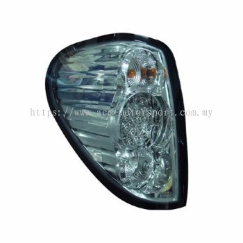 Triton '06 Rear Lamp Crystal LED Clear 
