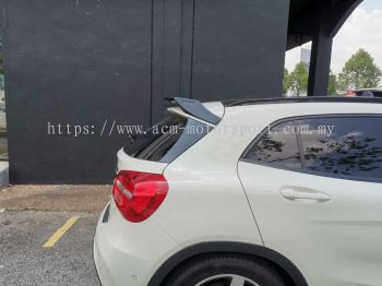 mercedes benz GLA spoiler