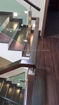 Wood handrail Glass Staircase 4