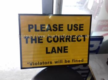 Correct Lane Sign