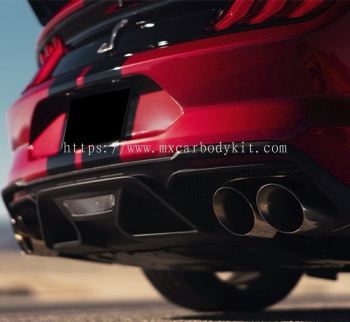 FORD MUSTANG 2018 GT500 REAR DIFFUSER WITH TAIL PIPE