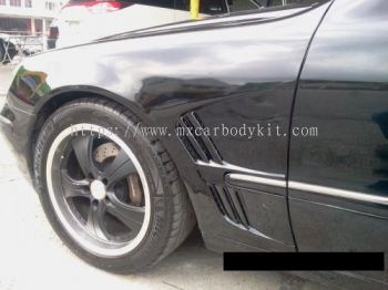 MERCEDES BENZ W220 FRONT FENDER COVER