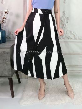 6956BS Panelled Flare Skirt