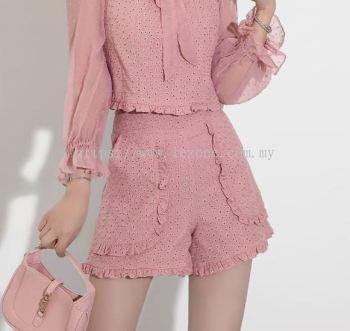7125BP Hollow Lace Scallop Flange Short Pant��2ND UNLIMITED 50% OFF��