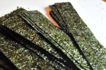 Roasted Seaweed 1/7 & 1/8 Cut / Gunkan Nori 1/7 & 1/8 Cut (Halal Certified)