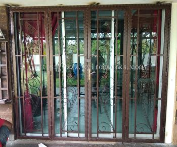 Wrought iron Steel Sliding Door with Wrought iron Flowers 