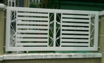 Mild Steel Fencing with Wrought iron Flower 