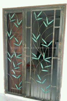 Wrought iron Steel Swing Door with Wrought iron Flowers 