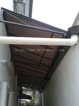 Mild Steel Polycarbonate Blue Colour(3mm)Skylight Awning -Frame&Bean Ms 1 1/2x 1 1/2(1.2)Hollow With PVC Gutter 