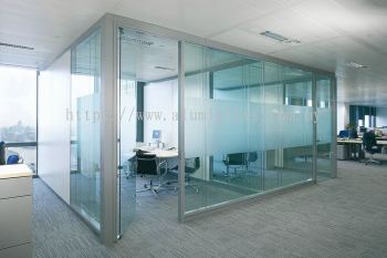 Frameless Tempered Glass Partition