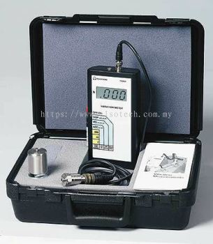 Hand-held digital vibration meter kit with Metric units