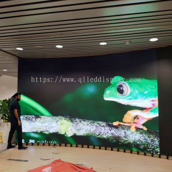 W7.68M x H2.88M P3 Indoor LED Display Board