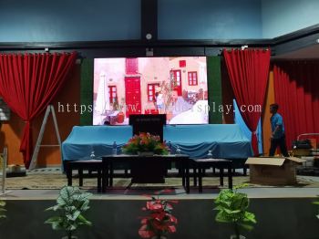 W3.2M x H1.92M P4 Indoor LED Display Board (Full Colour)