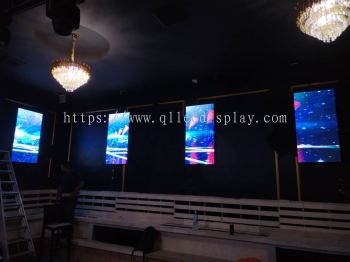 W0.64M X H1.28M P3.07 INDOOR LED DISPLAY BOARD ( FULL COLOUR )