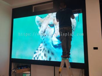 W2.88M X H1.76M P2.5 INDOOR LED DISPLAY BOARD (FULL COLOUR)