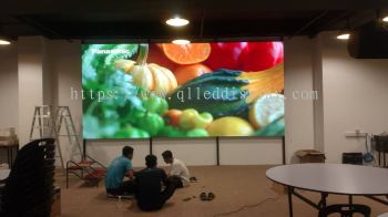 W4.16M X H2.24M P2.5 INDOOR LED DISPLAY BOARD (FULL COLOUR)