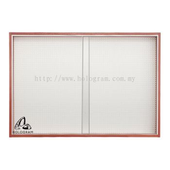 HOL_PEG BOARD WITH WOODEN FRAME