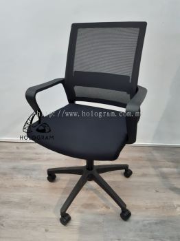 B307 LOW BACK CHAIR