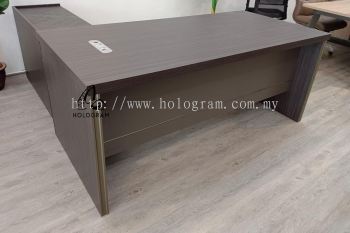 BT-1885 EXECUTIVE TABLE WITH SIDE CABINET