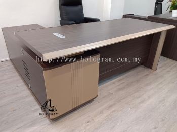 EXECUTIVE TABLE C/W SIDE CABINET ALD-BT2018A