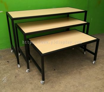 230235-OPPA 3 STEP TABLE W/ROLLER