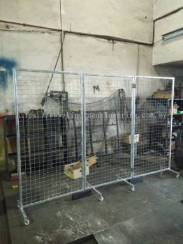 Portable Fencing with Castor