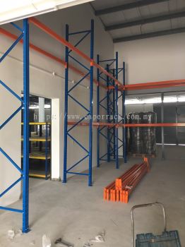 Heavy Duty Racking 