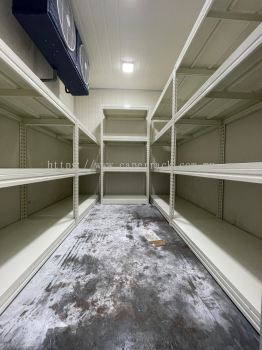 Storage rack with metal shelf