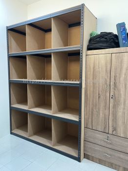 Pigeon Hole Racking 