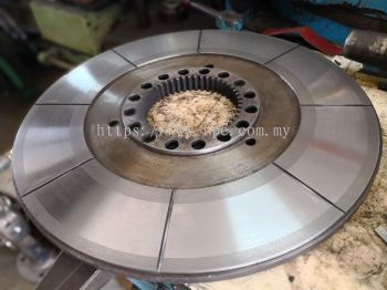 Rebuild disc face x 2 sides and precision machine to flat and smooth 