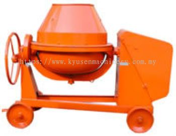 Toku Manual Fed Concrete Mixer 5HP Diesel Engine