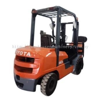 3ton Reconditioned Toyota Forklift 