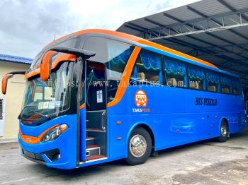 Bus with 40 Seaters | JTP3388